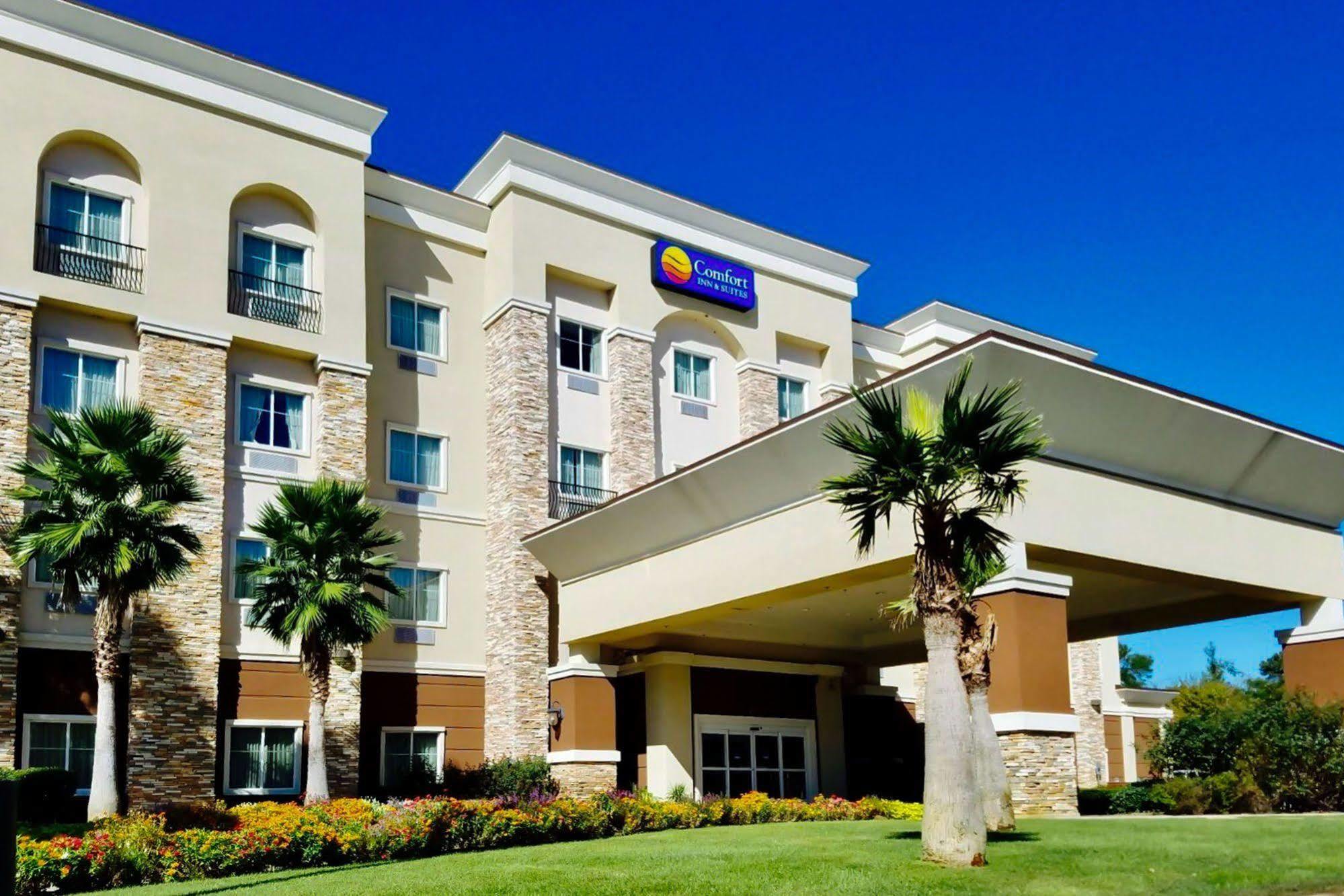 Comfort Inn & Suites Longview Exterior photo